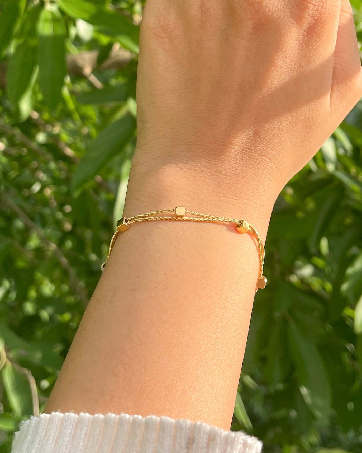 Graceful Charm – Elegant Women’s Bracelet